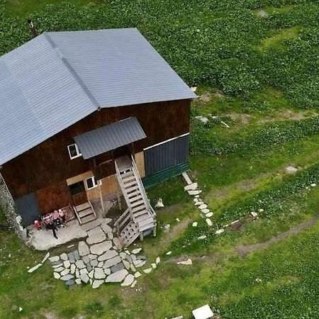 Vila Latphari In Ushguli Εξωτερικό φωτογραφία
