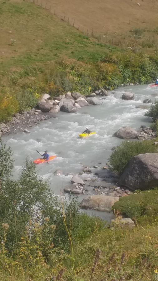 Vila Latphari In Ushguli Εξωτερικό φωτογραφία