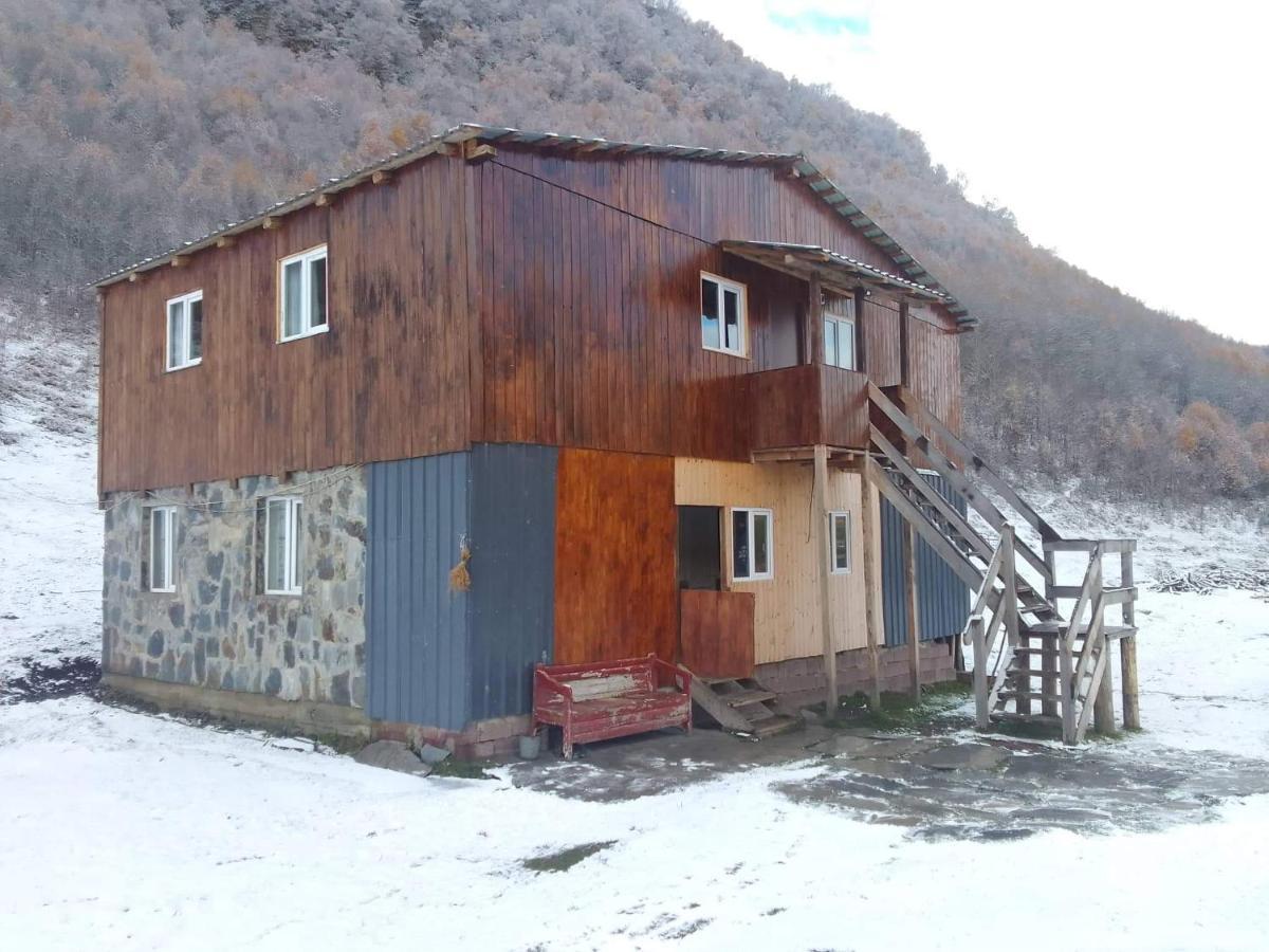 Vila Latphari In Ushguli Εξωτερικό φωτογραφία